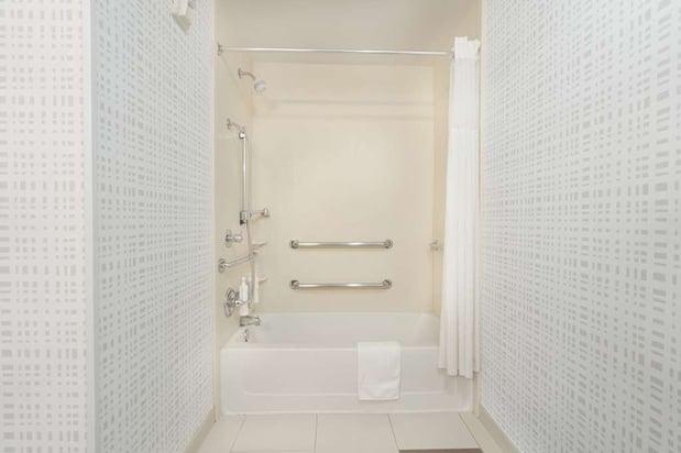 Images Hampton Inn & Suites Tulsa/Central
