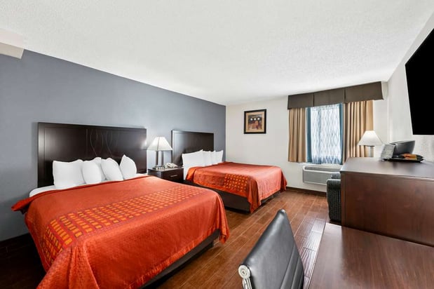 Images SureStay Plus by Best Western Lubbock Medical Center
