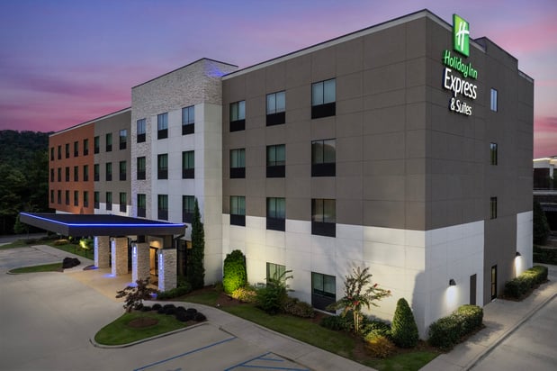 Images Holiday Inn Express & Suites Birmingham - Homewood by IHG