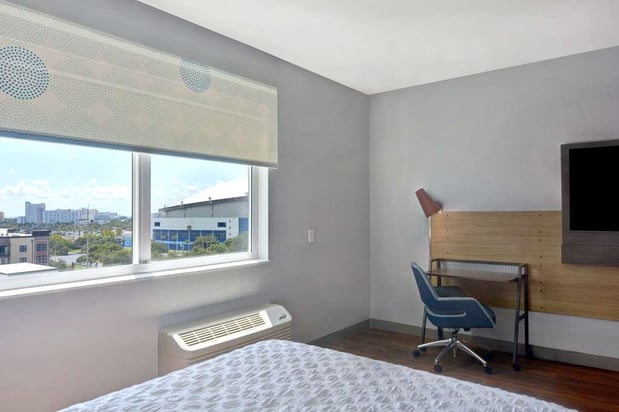 Images Tru by Hilton St. Petersburg Downtown Central Ave