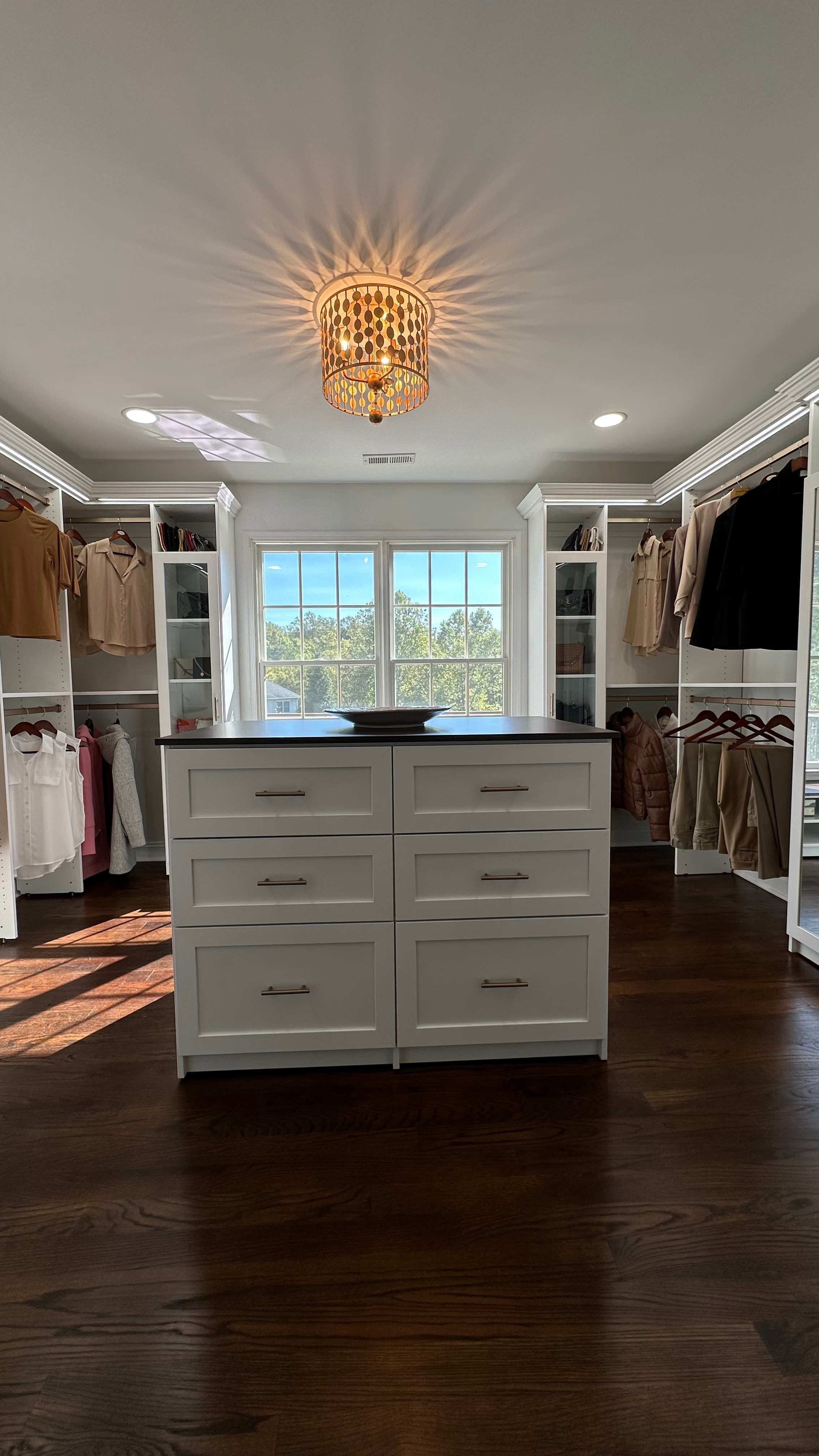 Walk-in closet