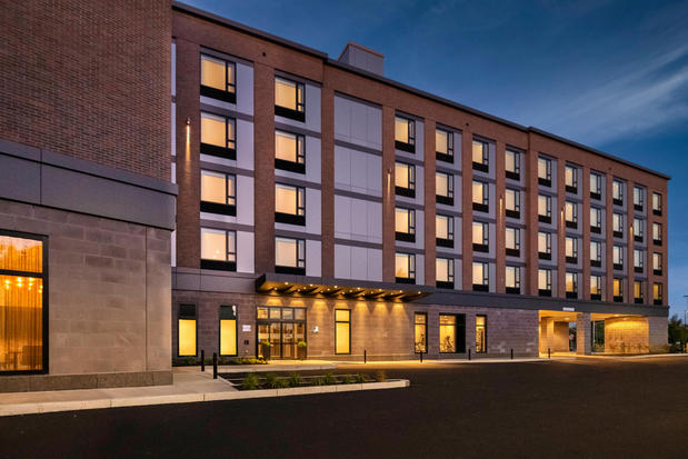 Images Holiday Inn Express Boston Logan Airport - Revere by IHG