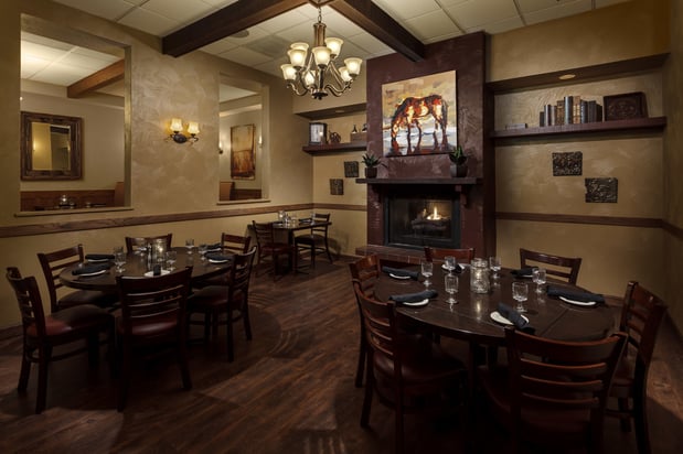 Images Grand Dakota Hotel Grille