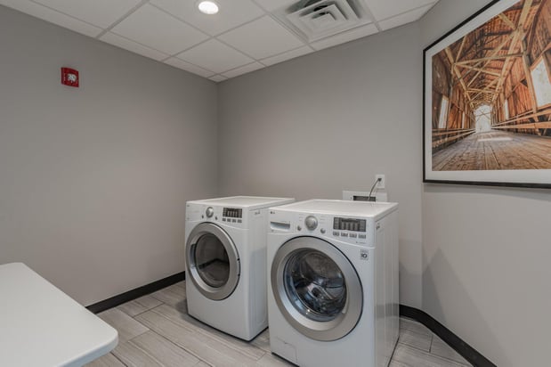 Images Holiday Inn Mishawaka - Conference Center by IHG