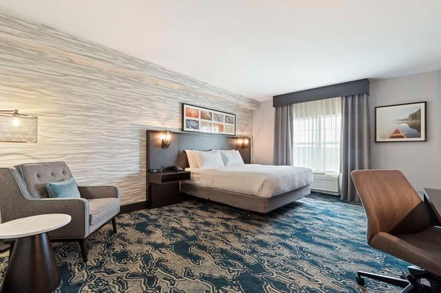 Images DoubleTree by Hilton Front Royal Blue Ridge Shadows