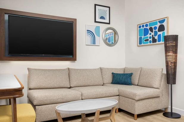 Images The Hiatus Clearwater Beach, Curio Collection by Hilton