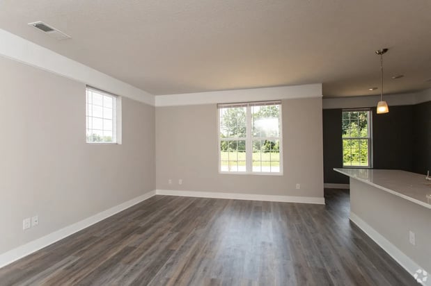 Images The Flats on Houk