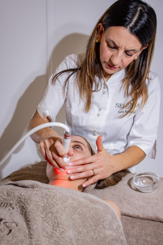 Images SimoneEsse Beauty Clinic
