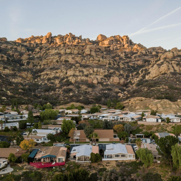 Images Mountain View Village