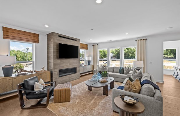 Images Patterson Pond by Pulte Homes