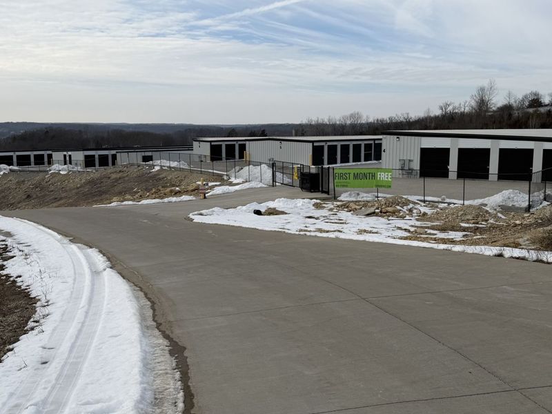 Alternate Beauty Image