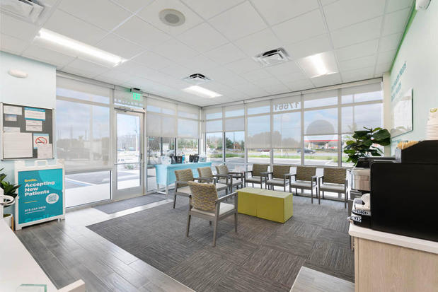 Images Lutz Dentist Office