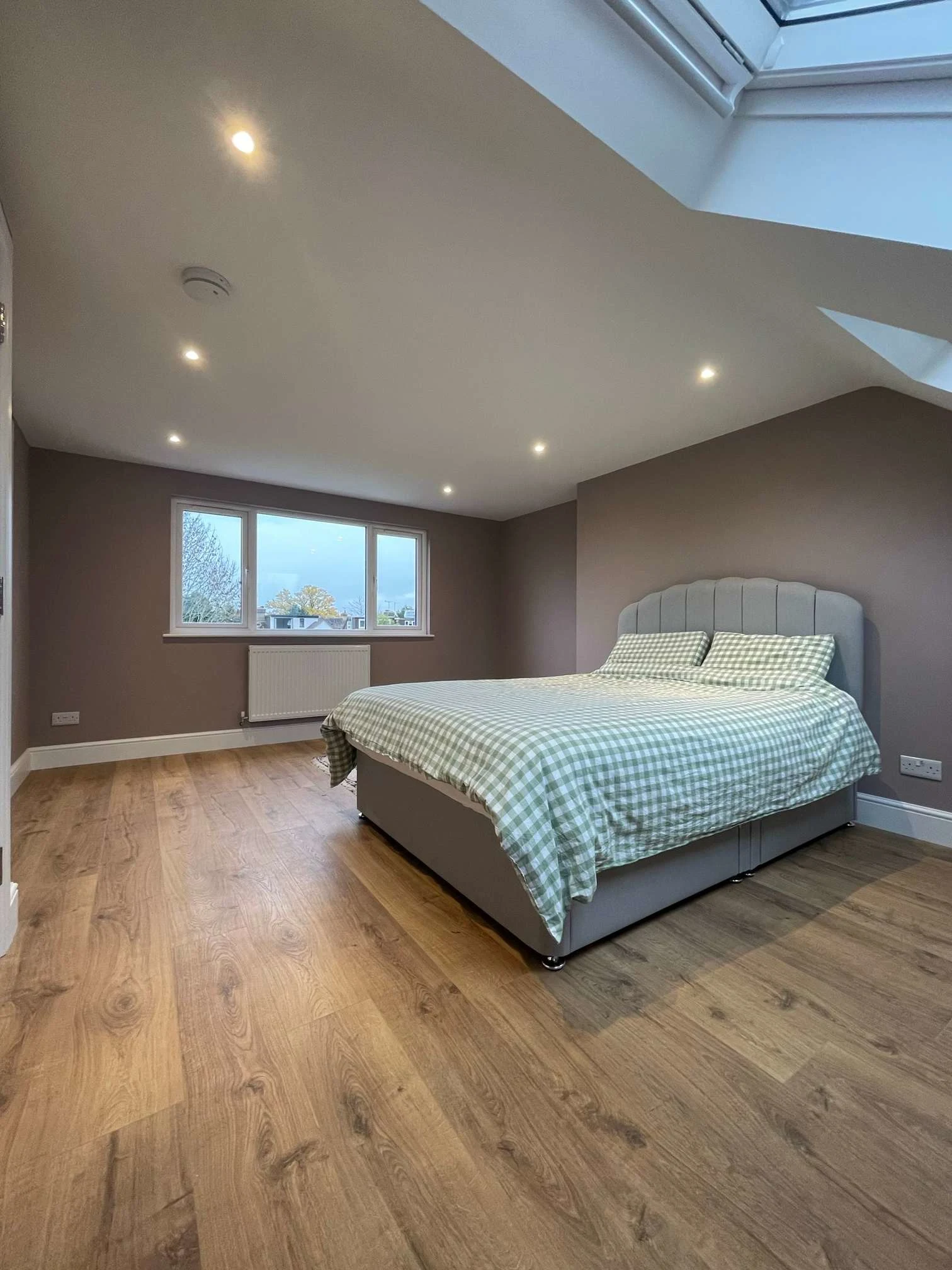 Images Ridgeline Lofts Ltd