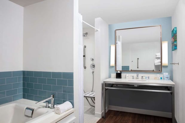 Images Hilton Garden Inn Mobile Downtown