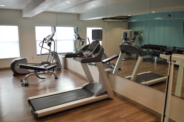Images Holiday Inn Express & Suites Batesville by IHG