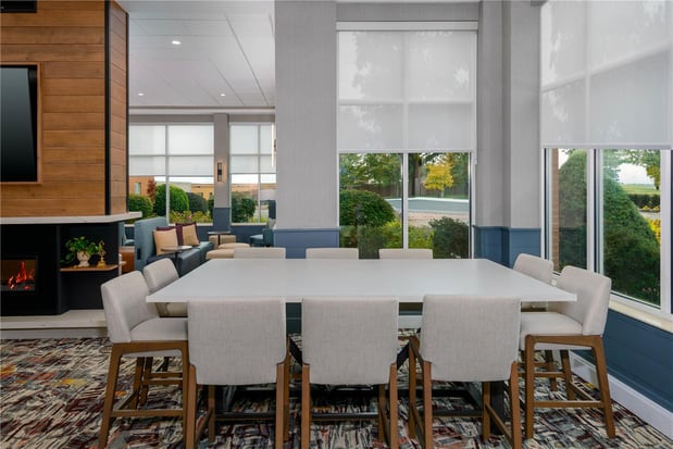 Images Hilton Garden Inn Buffalo Airport