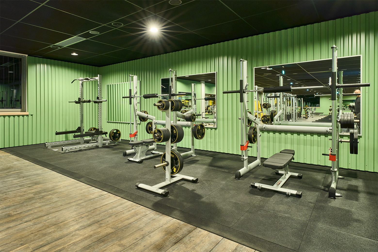 Bild 2 McFIT Fitnessstudio Aachen in Aachen