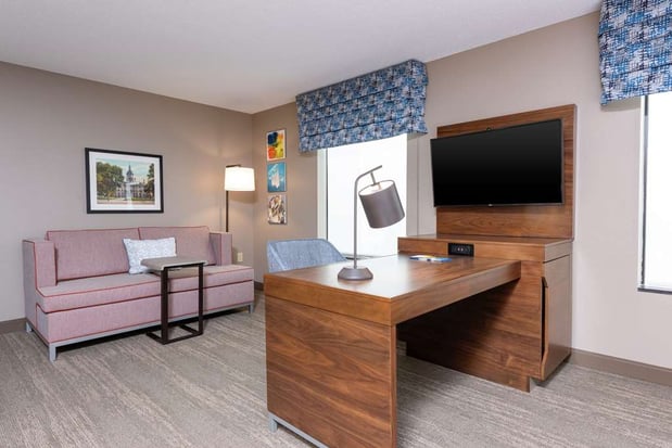 Images Hampton Inn & Suites by Hilton Marshalltown