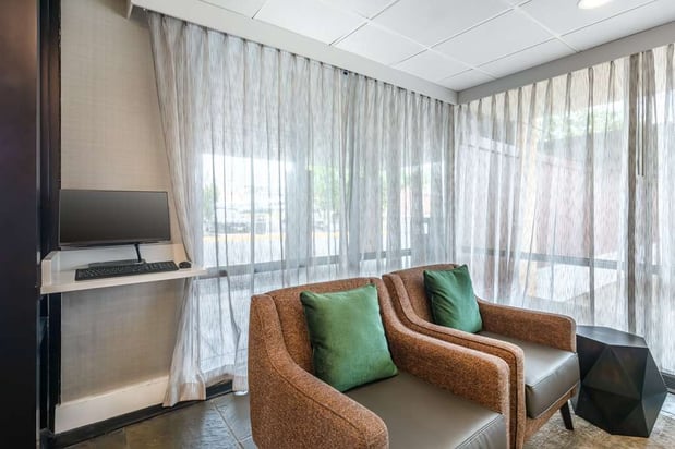 Images Best Western Plus Laurel