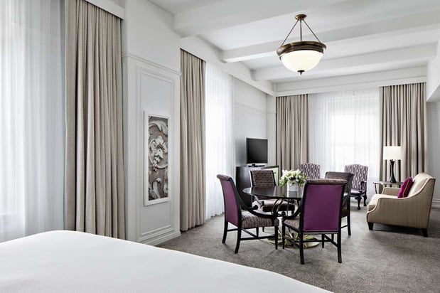 Images Amway Grand Plaza, Curio Collection by Hilton