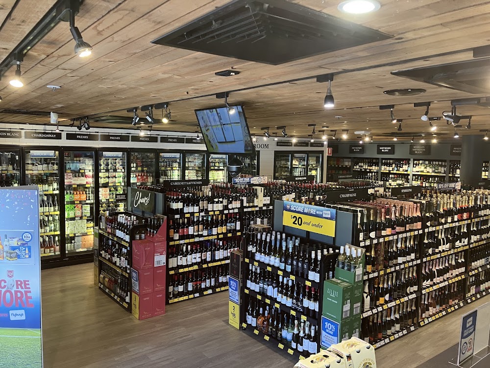 Images Liquorland Spring Hill