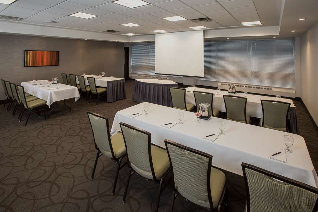 Images Hilton Winnipeg Airport Suites