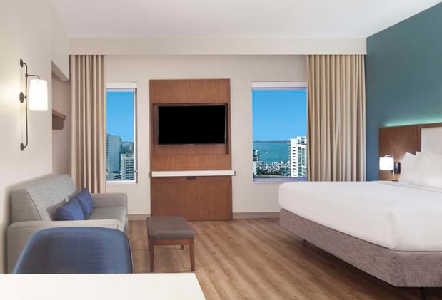 Images Embassy Suites by Hilton Sarasota