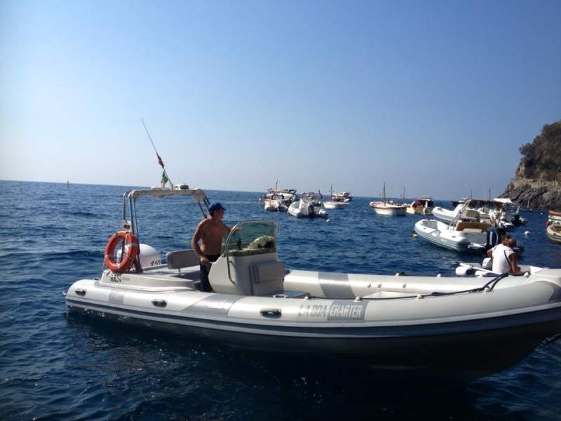 Images La Boa charter E diving