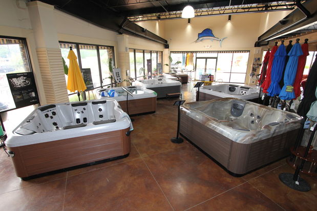 Images Mid State Pools & Spas