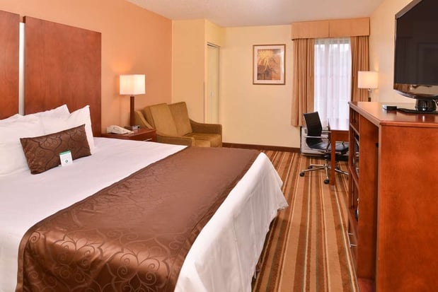 Images Best Western Plus Richmond Airport Hotel