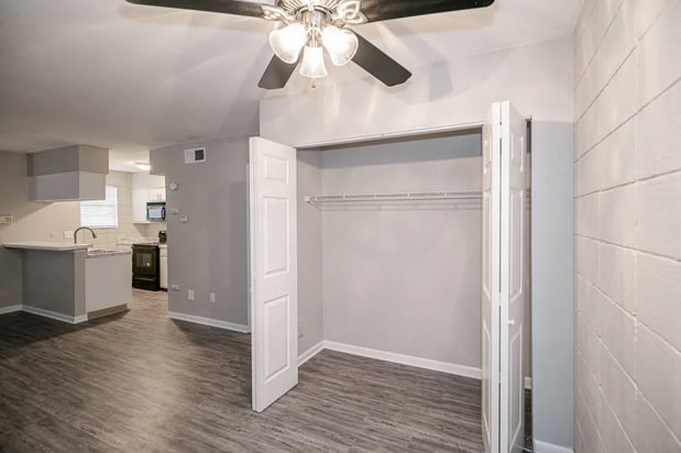 Images Arbor Pointe at Hillcrest