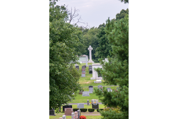 Images Sacred Heart Cemetery