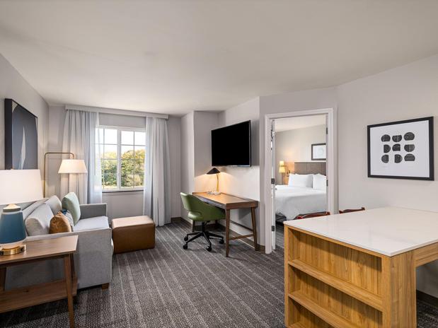 Images Staybridge Suites Rochester University, an IHG Hotel