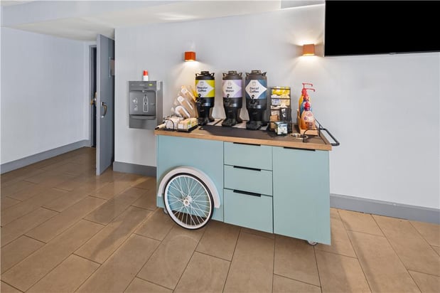 Images Spark by Hilton Waldorf