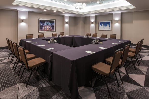 Images Holiday Inn Denver East by IHG