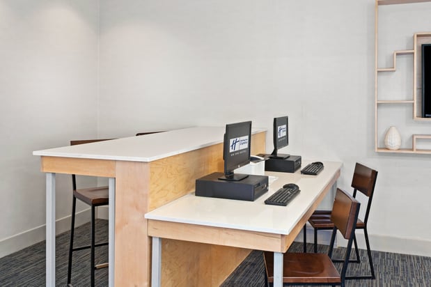 Images Holiday Inn Express & Suites Chicago West-O'Hare Arpt Area by IHG