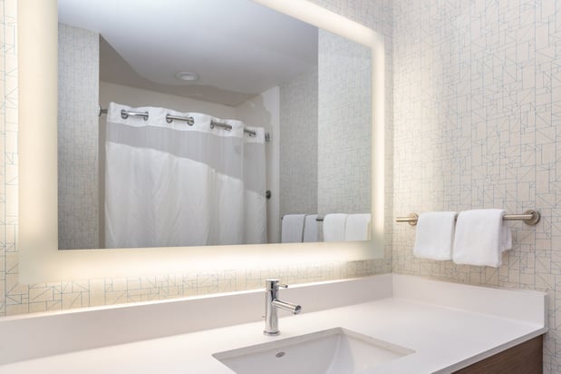 Images Holiday Inn Express & Suites San Diego Otay Mesa by IHG
