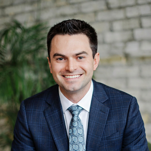 Billy Young headshot.