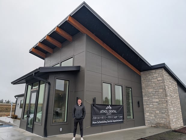 Images Athol Dental & Implants
