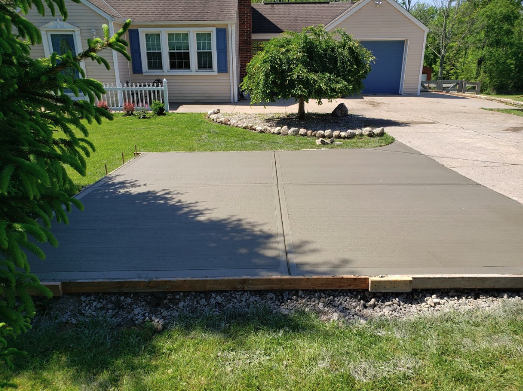 Last summer, we created this turn around for a home in West Chester Twp, Ohio. They'll use it for extra parking, as well. We had to squeeze it in between the existing concrete driveway and the evergreen. But it all worked out. Do you need a new place to turn around or extra parking? Reach out and we can talk about your project.