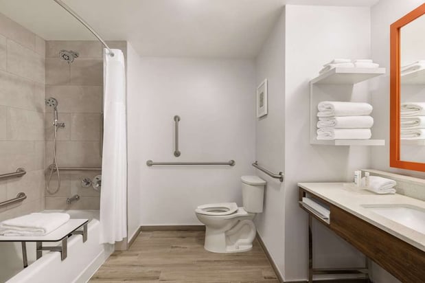 Images Hampton Inn Indianapolis Downtown IUPUI