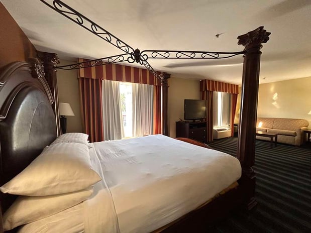 Images Express Inn Leesville Ft Johnson, SureStay Collection by Best Western
