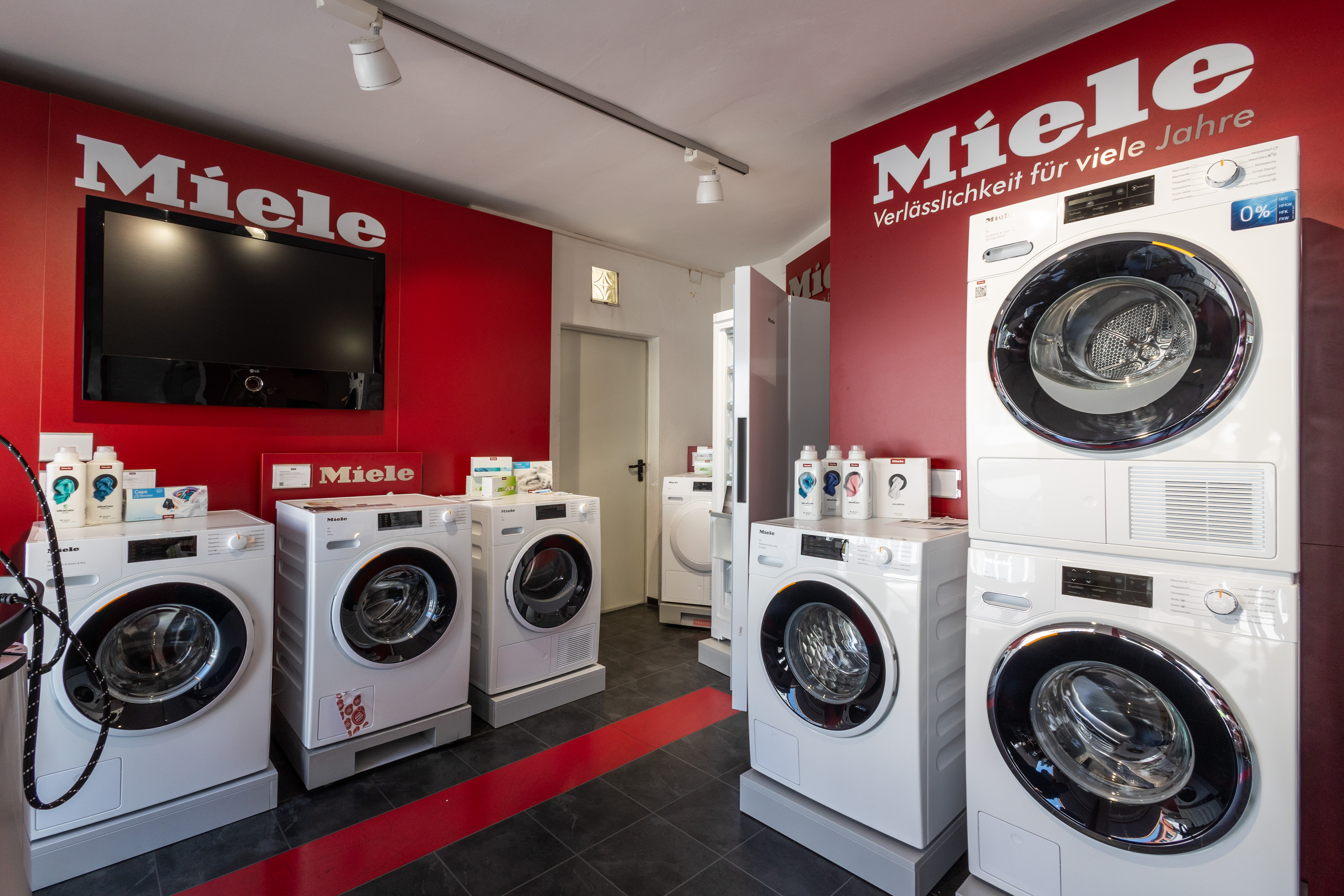 Bild 14 von elektro Brandstetter GmbH