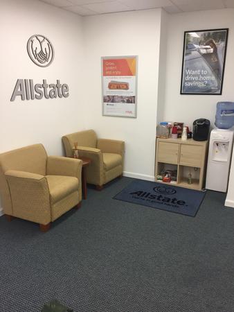 Images Robert Slocum: Allstate Insurance