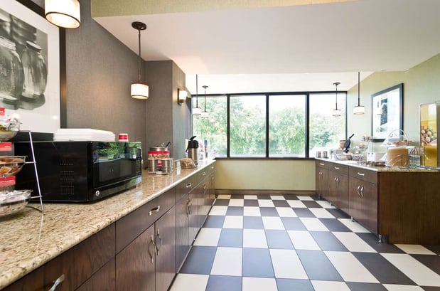 Images Hampton Inn New Philadelphia