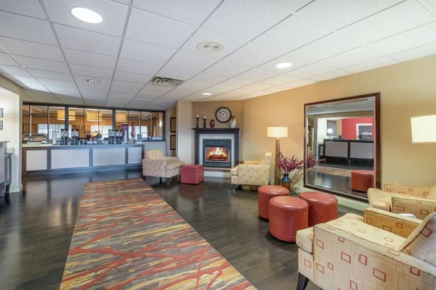 Images Hampton Inn Corydon