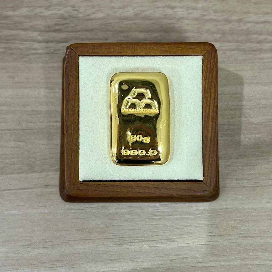 Images KOMEHYO（コメ兵）買取センターリバーウォーク北九州