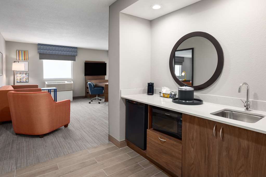 Guest room