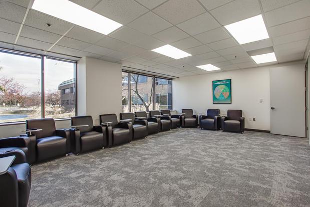 Images Pasadena Villa Outpatient - Chantilly