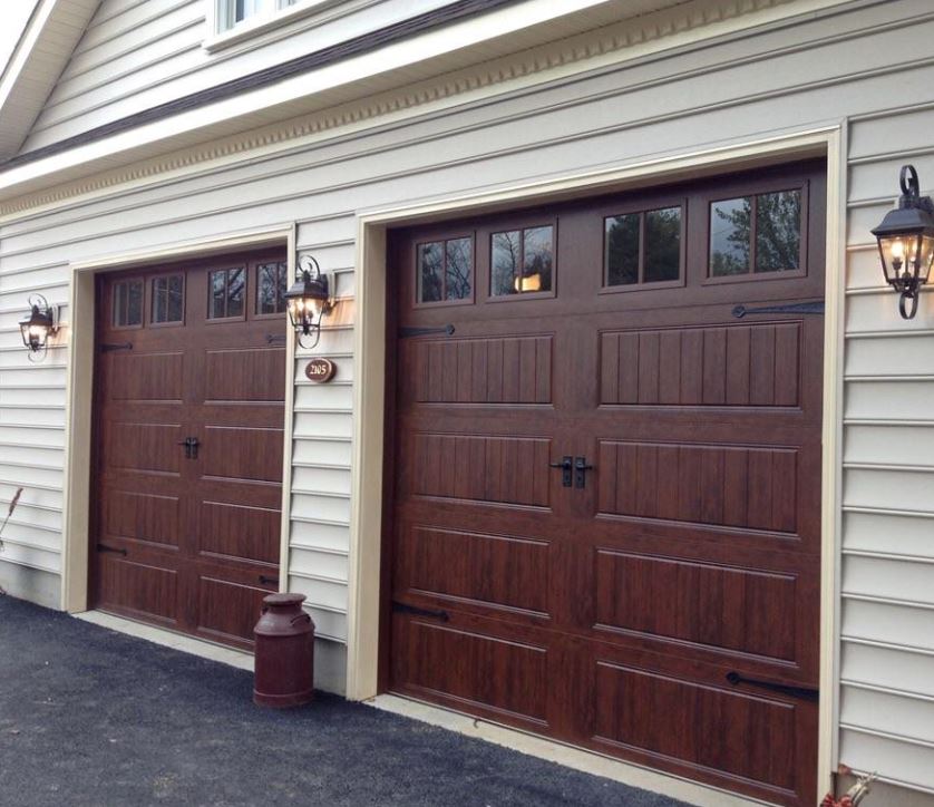 We offer a wide selection of garage options!